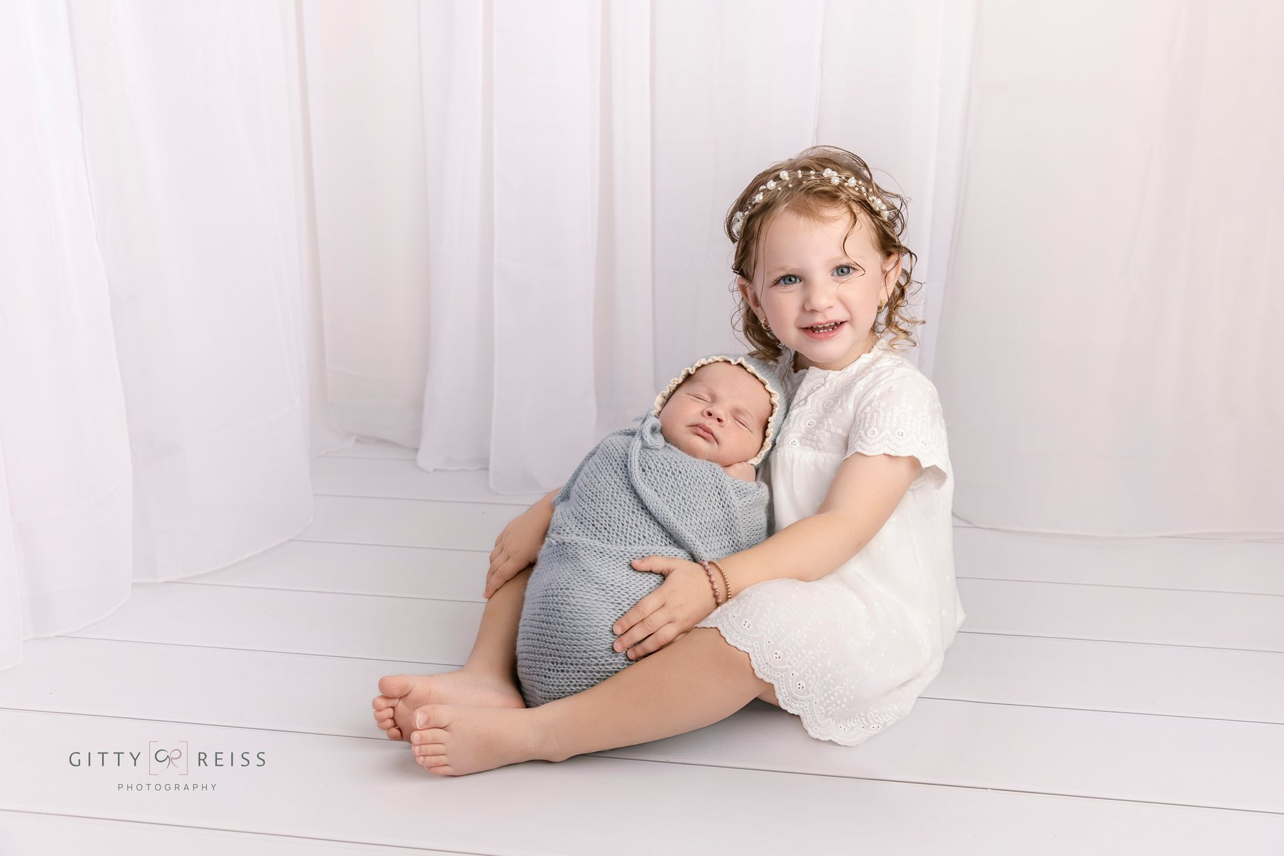 Newborn baby portrait 54 — newborn photography by Gitty Reiss, Boro Park, Brooklyn