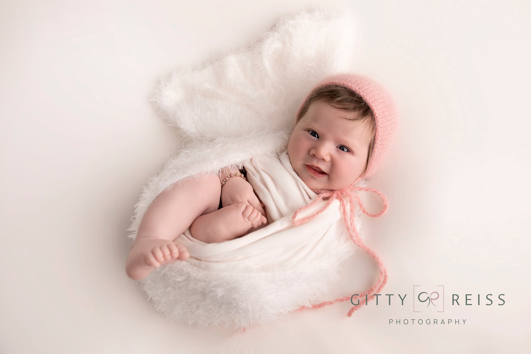 Newborn baby portrait 31 — newborn photography by Gitty Reiss, Boro Park, Brooklyn