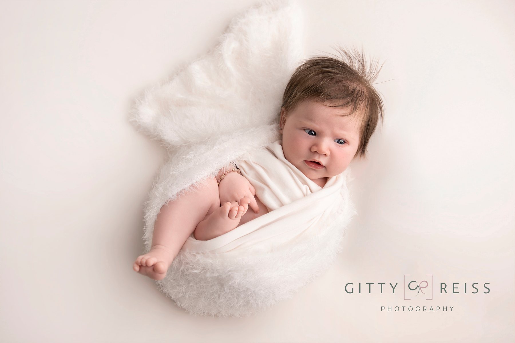 Newborn baby portrait 29 — newborn photography by Gitty Reiss, Boro Park, Brooklyn