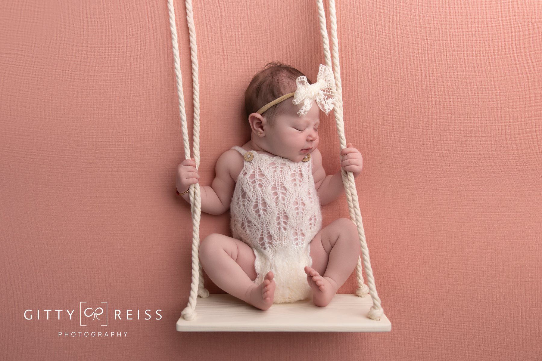 Newborn baby portrait 60 — newborn photography by Gitty Reiss, Boro Park, Brooklyn